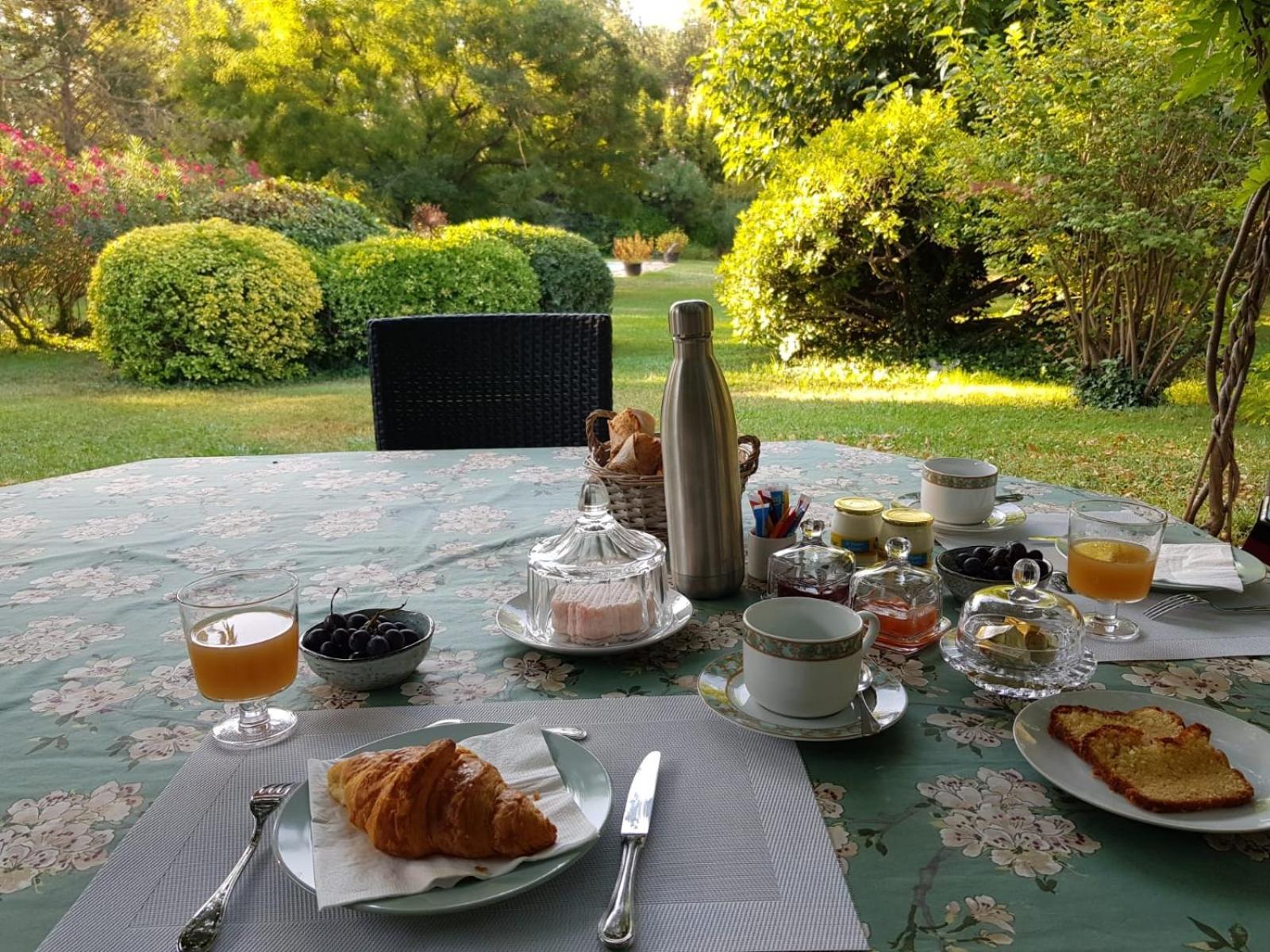 Villa De Miha Valbonne Eksteriør bilde